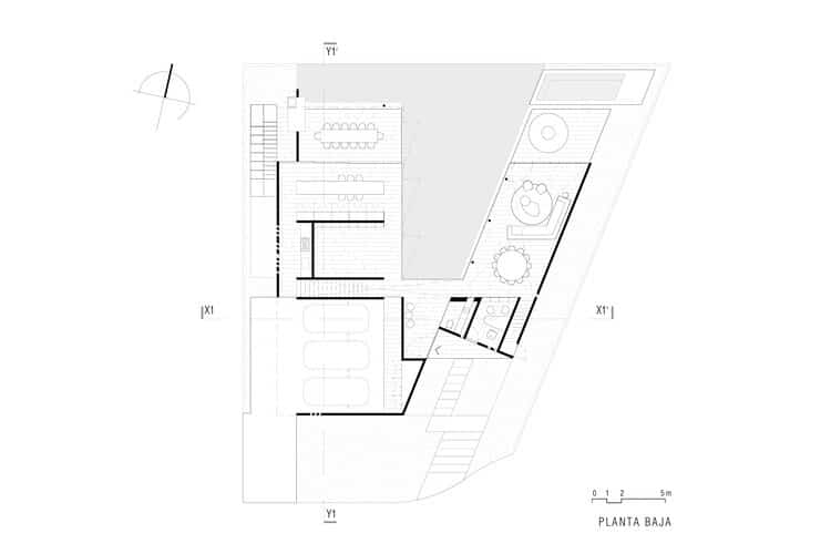 Casa Rio project facade in a V-shape adapting to the topography