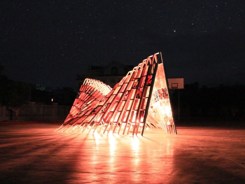 Hi Ladders High pavilion designed for children in a rural village in China