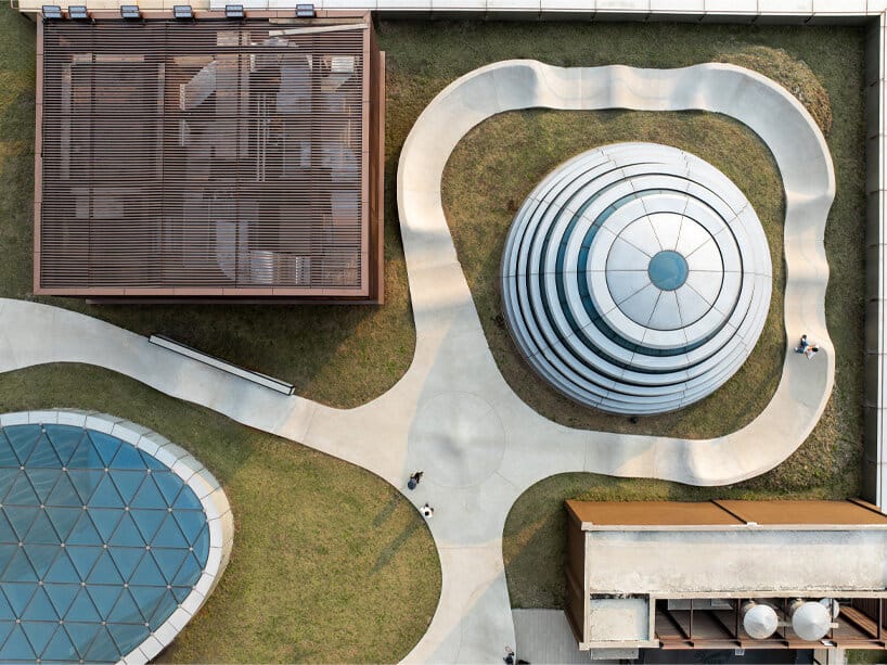 Zigzag ramp and rooftop dome as part of the indoor skatepark design