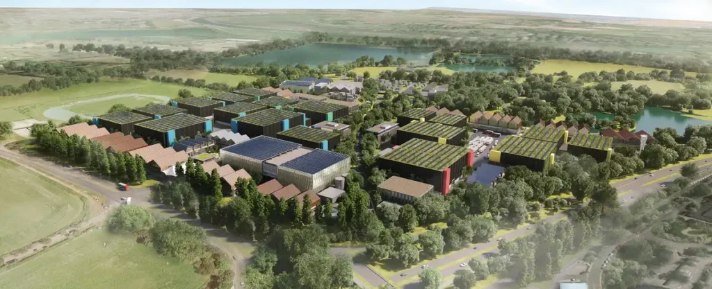 مجمع معماري ينتشر بين الغابات والحقول، يندمج مع الطبيعة الريفية.