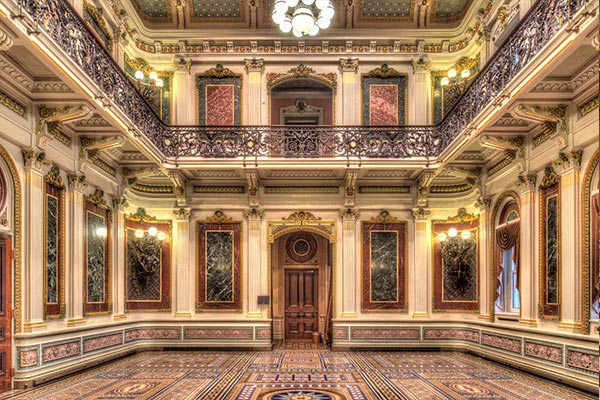 Trump Announces  Cleaning, Restoration, and Painting Plan for EEOB in Front of the White House