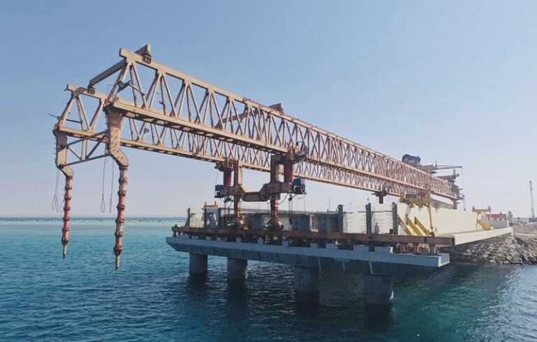 Laheq Island Bridge: An Architectural Link Between the Mainland and Laheq Island