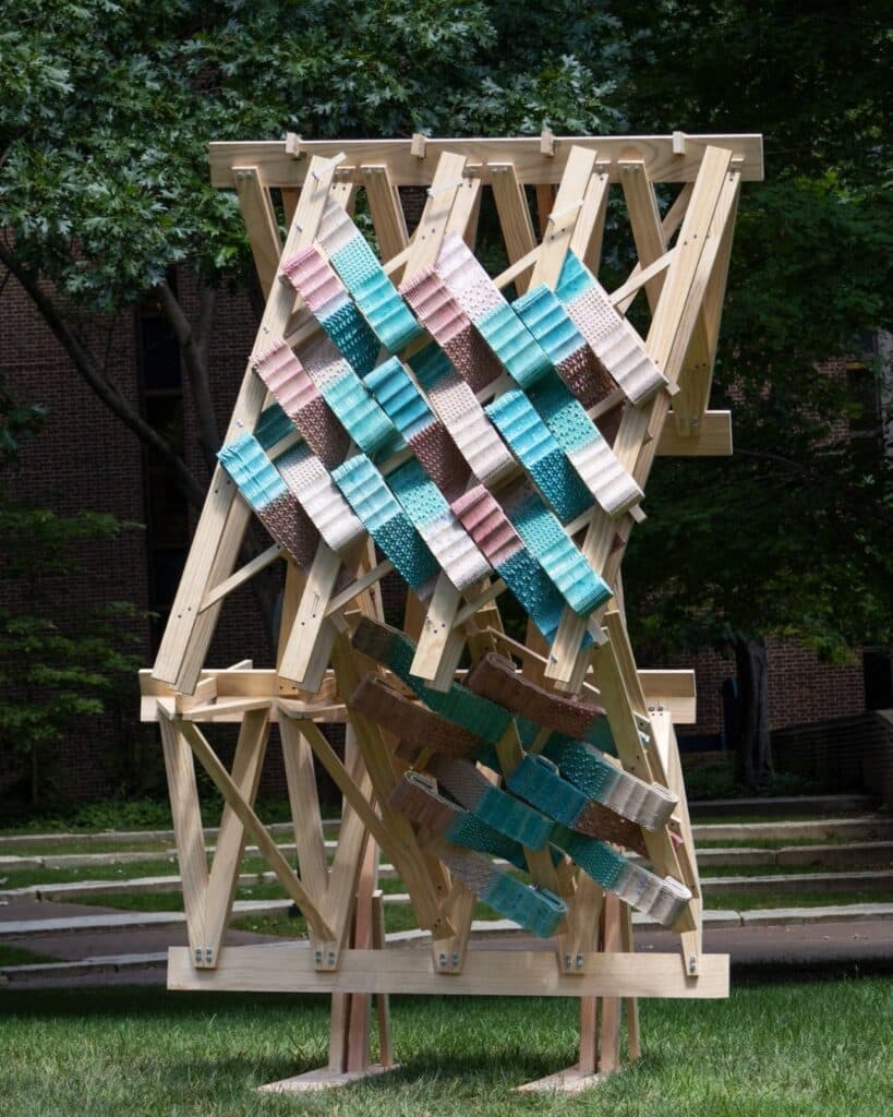 3D-printed CeraShingle ceramic panels on the building fa&ccedil;ade