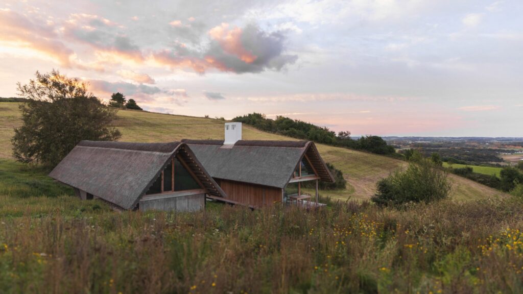 Restoration of Vejrhøj Summerhouse explores heritage, material and modern living