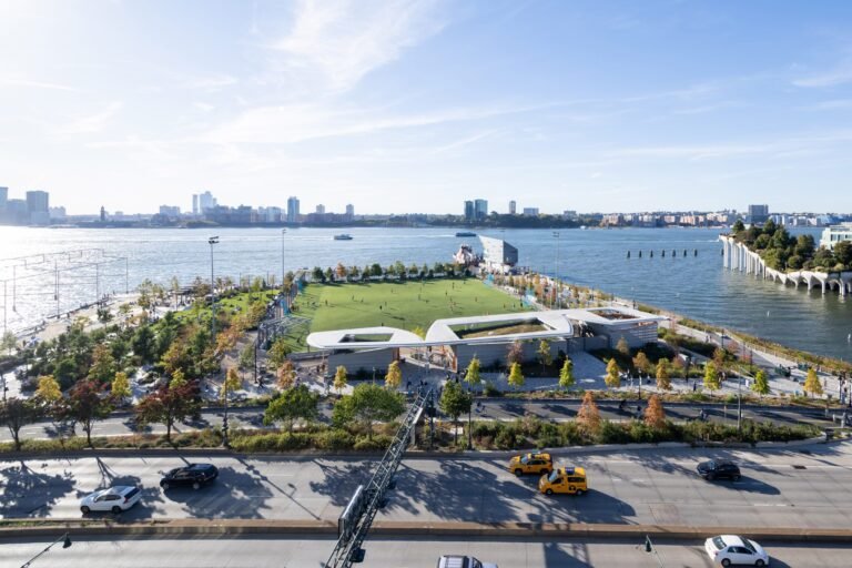 Twin Park Pavilions on the Hudson River  Balancing Nature and Urban Environment