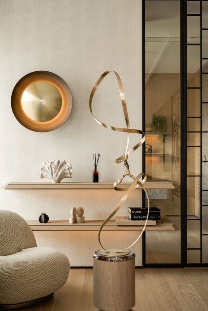 Minimal art focused apartment interior in Artistic Powiśle project by modeko.studio in Warsaw.