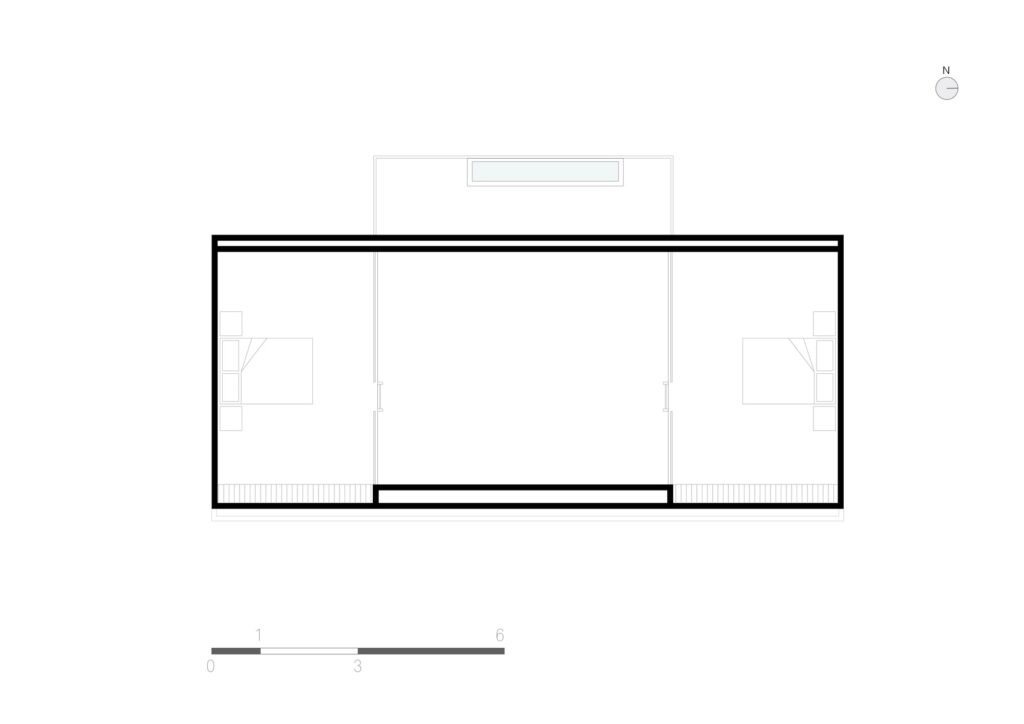 Architectural upper floor plan diagram of Casa Florinda showing mezzanine level layouts above the lower floor spaces.