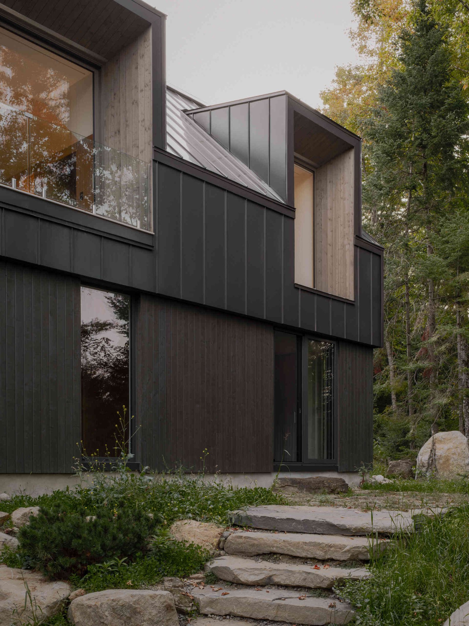Deep recessed dormer at Chalet Moraine