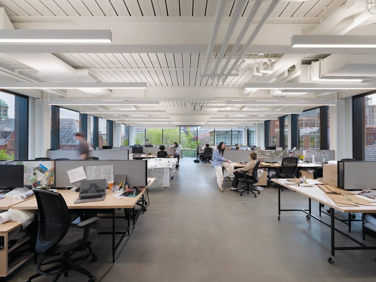 Shared studio within the new teaching wing