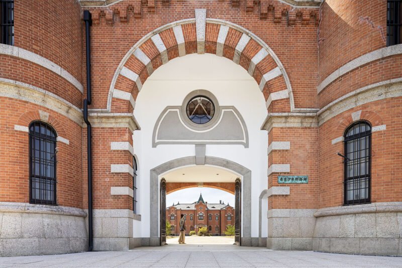 Historic brick main gate of HOSHINOYA Nara Prison in Japan / البوابة التاريخية المبنية بالطوب لفندق سجن نارا في اليابان