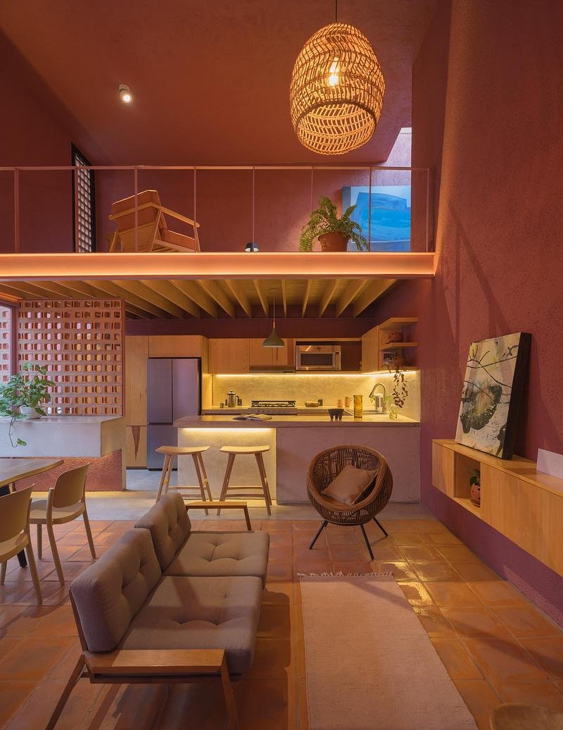Counter lighting and the illuminated gallery edge distinguish work surface and room volume