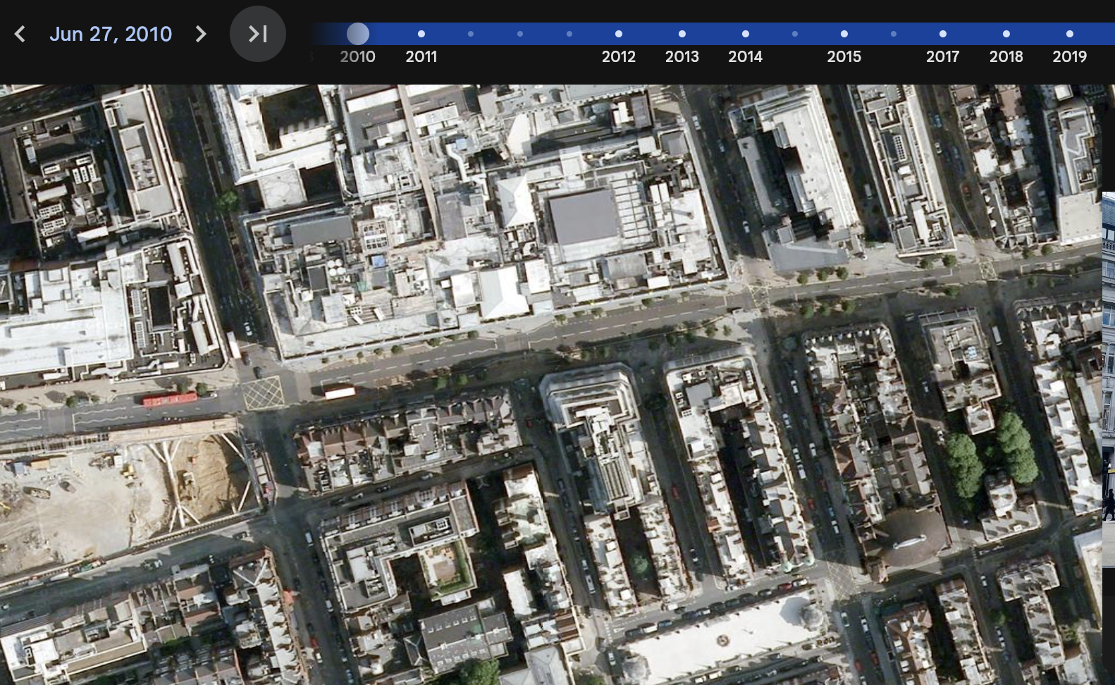Aerial view of Oxford Street in 2010